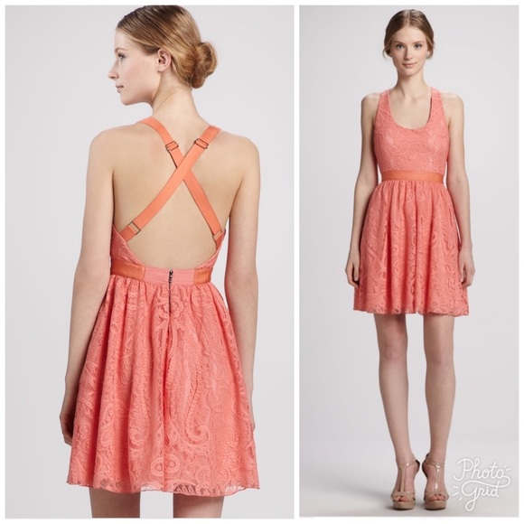 Alice + Olivia Dresses & Skirts - Alice + Olivia Odette dress